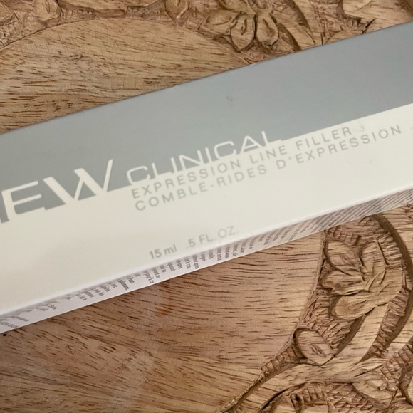 Avon Anew Clinical Expression Line Filler NEW - Picture 4 of 6